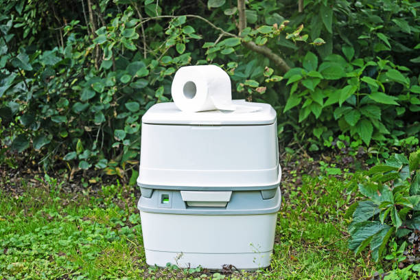 Best Porta potty rental near me  in Goshen, CA